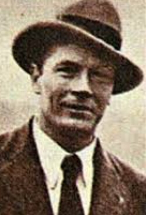 Ritratto ufficiale di József Bánás sulla panchina del Catania — Licenza: Pubblico Dominio (Scadenza termini d'autore) — Crediti: Wikimedia Commons Contributors