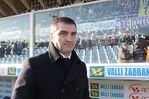 Ritratto ufficiale di Luigi De Canio sulla panchina del Catania — Licenza: Pubblico Dominio (Scadenza termini d'autore) — Crediti: Wikimedia Commons Contributors