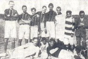 La prima storica formazione della Societ Sportiva Catania schierata al Campo dei Due Obelischi nel 1929 — Licenza: Pubblico Dominio Italia (Art. 92 L. 633/1941 - >20 anni) — Crediti: Archivio Storico Calcio Catania