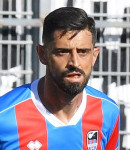 Ritratto del calciatore Jefferson Andrade Siqueira in maglia rossazzurra del Calcio Catania — Licenza: Creative Commons CC BY-SA 4.0 — Crediti: Archivio Storico Calcio Catania