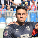 Ritratto del calciatore Andrea Dini in maglia rossazzurra del Calcio Catania — Licenza: Creative Commons CC BY-SA 4.0 — Crediti: Archivio Storico Calcio Catania