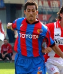 Ritratto del calciatore Luigi Andrea Della Rocca in maglia rossazzurra del Calcio Catania — Licenza: Creative Commons CC BY-SA 4.0 — Crediti: Archivio Storico Calcio Catania