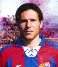 Ritratto del calciatore Francesco Russo in maglia rossazzurra del Calcio Catania — Licenza: Creative Commons CC BY-SA 4.0 — Crediti: Archivio Storico Calcio Catania