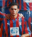 Ritratto del calciatore Gaetano Calà Campana in maglia rossazzurra del Calcio Catania — Licenza: Creative Commons CC BY-SA 4.0 — Crediti: Archivio Storico Calcio Catania