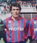 Ritratto del calciatore Maurizio Manieri in maglia rossazzurra del Calcio Catania — Licenza: Creative Commons CC BY-SA 4.0 — Crediti: Archivio Storico Calcio Catania