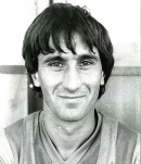 Ritratto del calciatore Roberto Mandressi in maglia rossazzurra del Calcio Catania — Licenza: Creative Commons CC BY-SA 4.0 — Crediti: Archivio Storico Calcio Catania