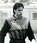 Ritratto del calciatore Dario Marigo in maglia rossazzurra del Calcio Catania — Licenza: Creative Commons CC BY-SA 4.0 — Crediti: Archivio Storico Calcio Catania