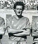 Ritratto del calciatore Sandro Pellegrini in maglia rossazzurra del Calcio Catania — Licenza: Creative Commons CC BY-SA 4.0 — Crediti: Archivio Storico Calcio Catania