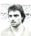Ritratto del calciatore Antonino Cantone in maglia rossazzurra del Calcio Catania — Licenza: Creative Commons CC BY-SA 4.0 — Crediti: Archivio Storico Calcio Catania