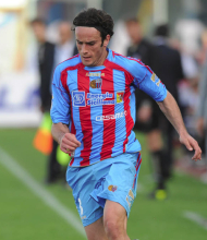 Ritratto del calciatore Rocco Sabato in maglia rossazzurra del Calcio Catania — Licenza: Creative Commons CC BY-SA 4.0 — Crediti: Archivio Storico Calcio Catania