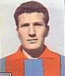 Ritratto del calciatore Luigi Milan in maglia rossazzurra del Calcio Catania — Licenza: Creative Commons CC BY-SA 4.0 — Crediti: Archivio Storico Calcio Catania