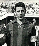 Ritratto del calciatore Guglielmo Toros in maglia rossazzurra del Calcio Catania — Licenza: Creative Commons CC BY-SA 4.0 — Crediti: Archivio Storico Calcio Catania