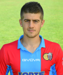 Ritratto del calciatore Michal  Chrapek in maglia rossazzurra del Calcio Catania — Licenza: Creative Commons CC BY-SA 4.0 — Crediti: Archivio Storico Calcio Catania