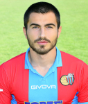 Ritratto del calciatore Maks Barišič in maglia rossazzurra del Calcio Catania — Licenza: Creative Commons CC BY-SA 4.0 — Crediti: Archivio Storico Calcio Catania