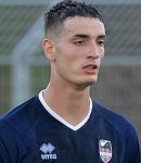 Ritratto del calciatore Salvatore Simone Pino in maglia rossazzurra del Calcio Catania — Licenza: Creative Commons CC BY-SA 4.0 — Crediti: Archivio Storico Calcio Catania