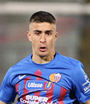 Ritratto del calciatore Pier Luigi Simonetti in maglia rossazzurra del Calcio Catania — Licenza: Creative Commons CC BY-SA 4.0 — Crediti: Archivio Storico Calcio Catania